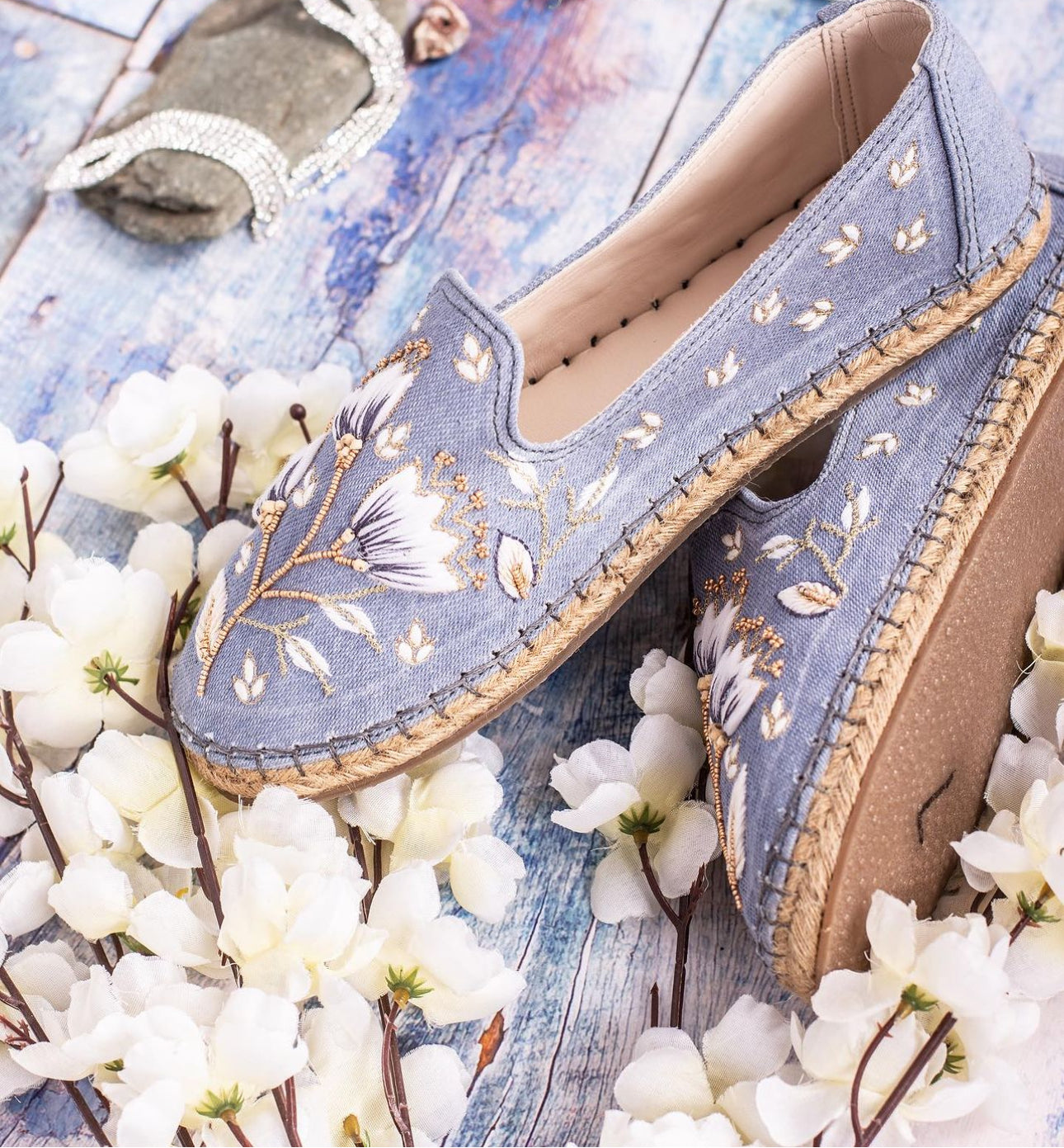 violet canvas espadrilles