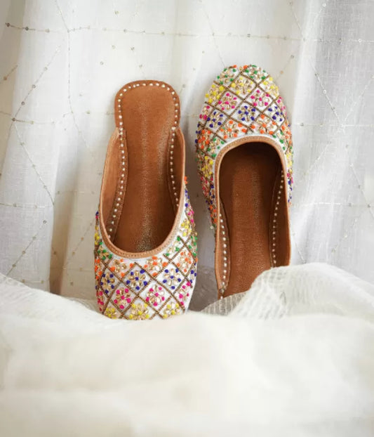 phulkari jutti