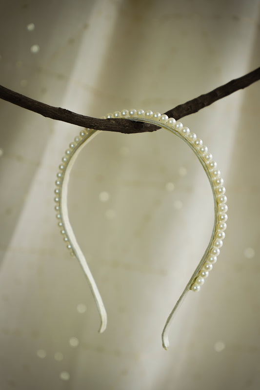 Pearl String HEADBAND